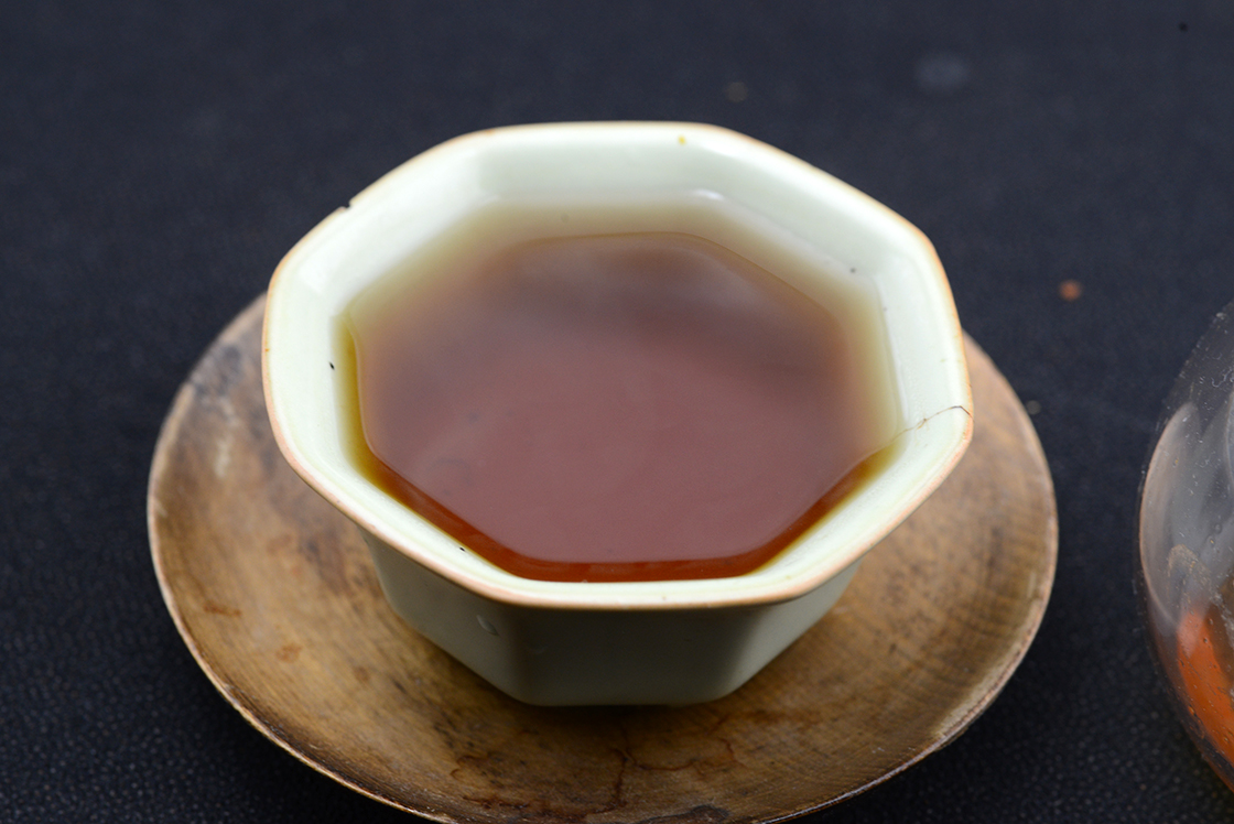 sannen bancha  3 éves japán sütött lúgosító tea