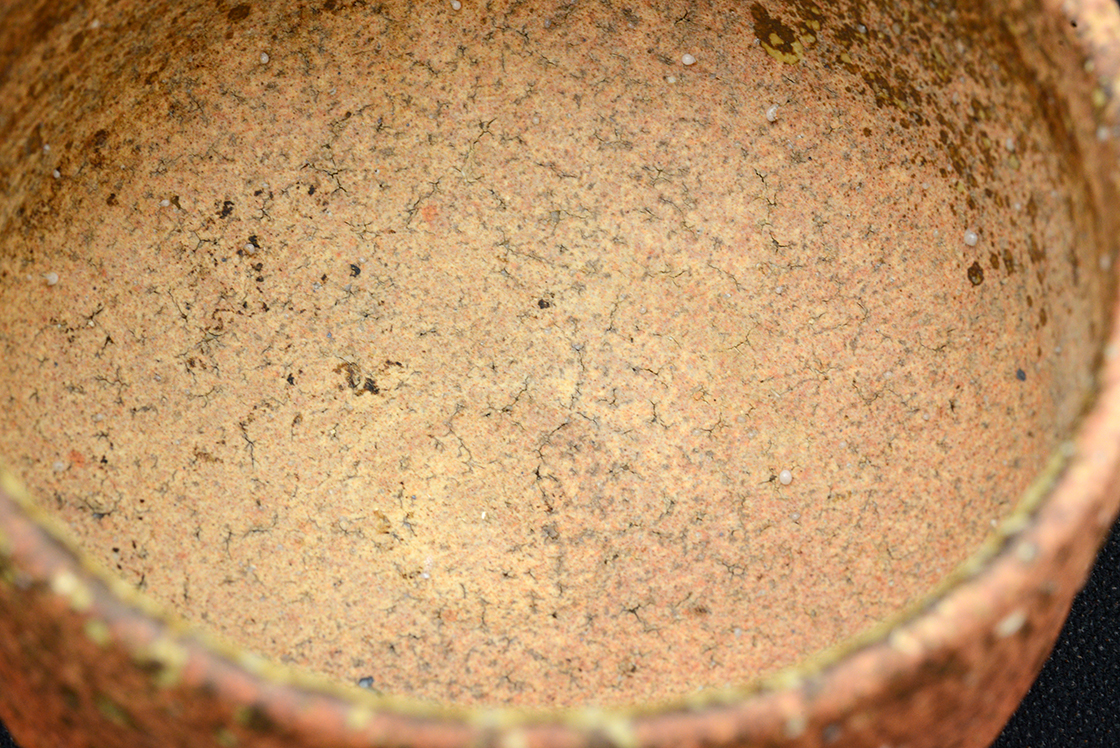 Shigaraki fatüzes kemencében égetett japán teáscsésze