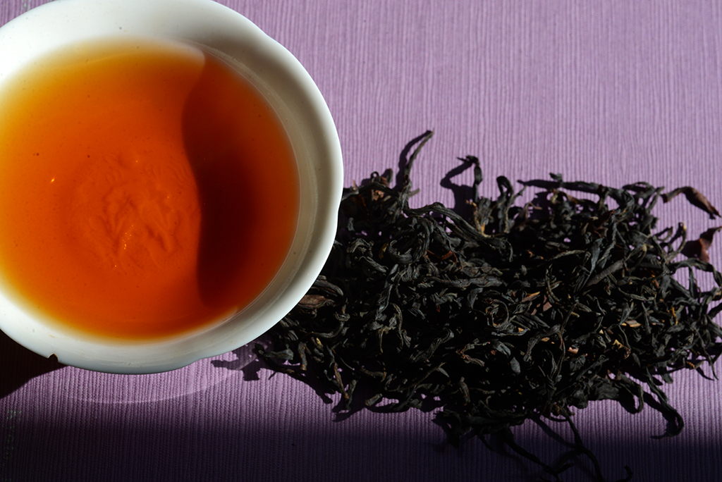 Purple buds black tea