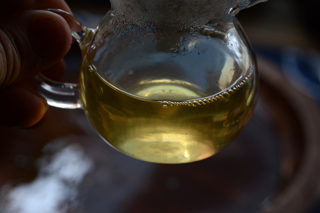 2015 wuliang sheng puerh tea