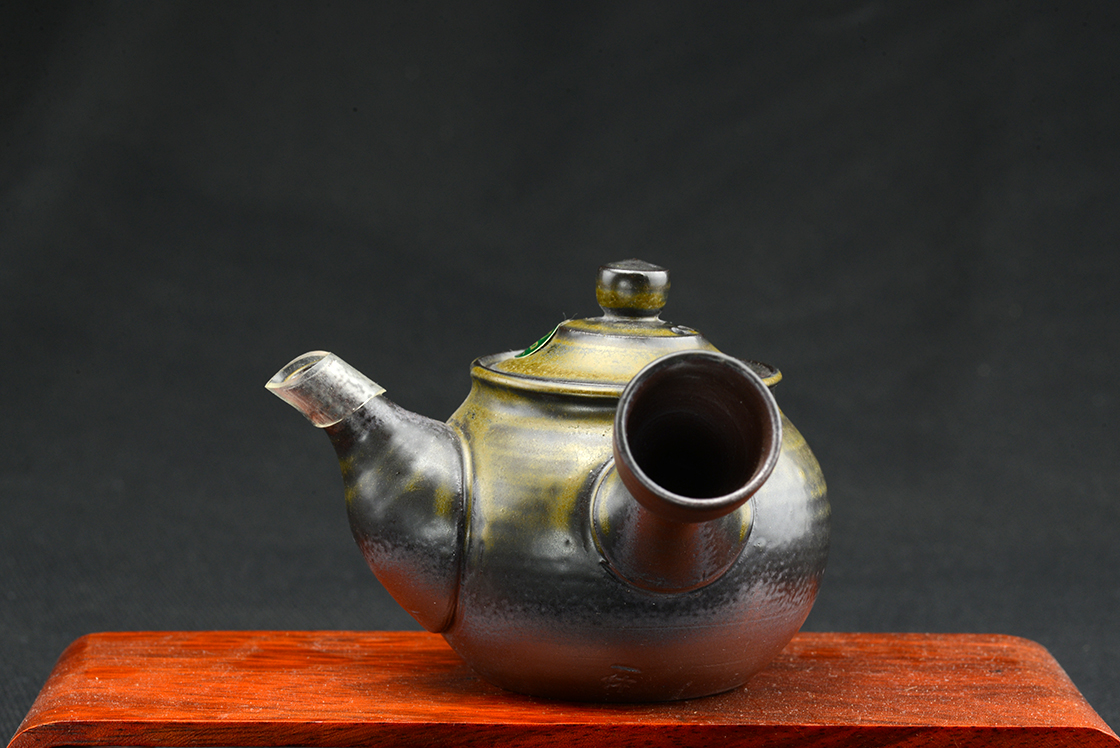 yugake gyokuro japanese tea pot