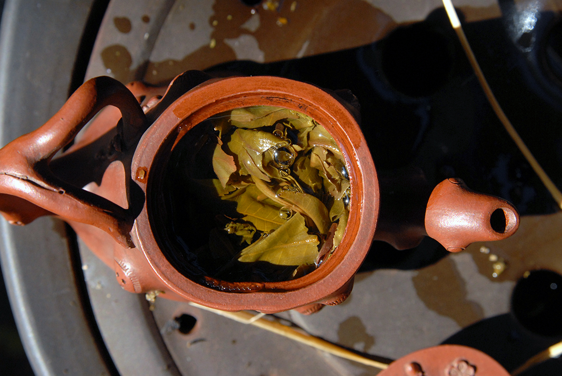 2005 Bangwei wang sheng puerh tea