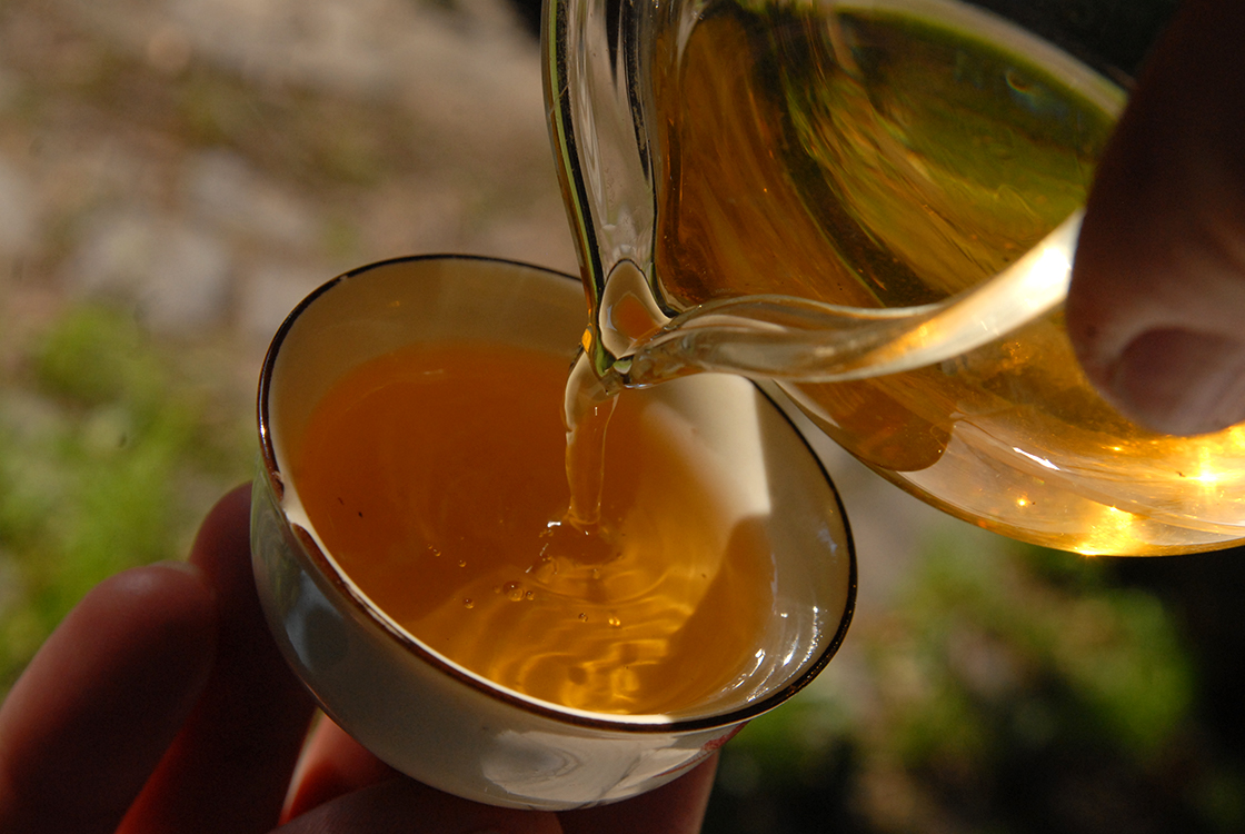 2005 Bangwei wang sheng puerh tea