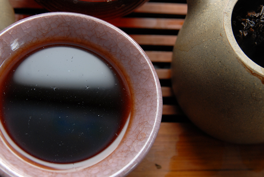 2005 Liu Bao tea in Bamboo Basket   3607 