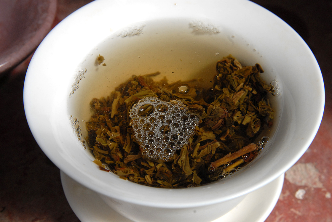 2008 Menghai 7542 sheng puerh tea