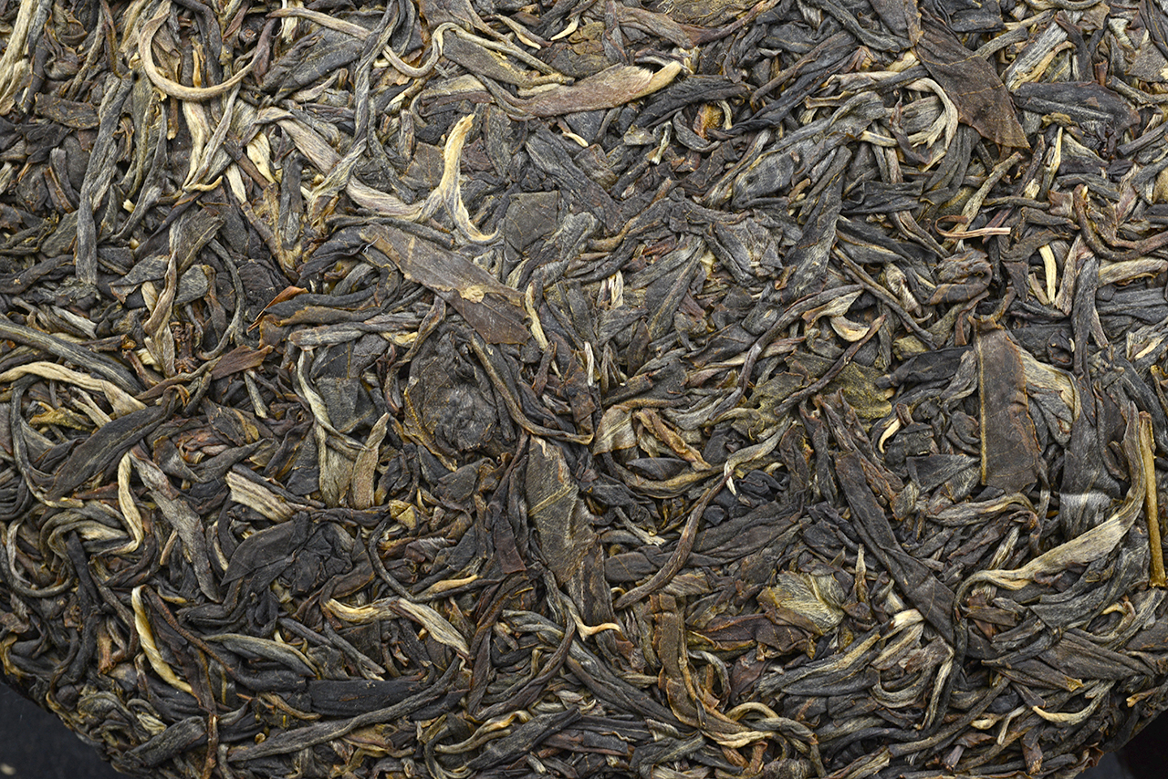  2008 Yi Wu hegyi széles levelű tea