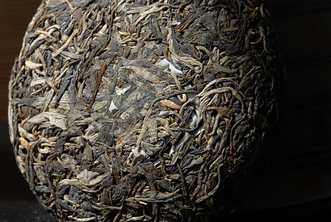 2009 Jinggu nagy fehér vad sheng puerh tea