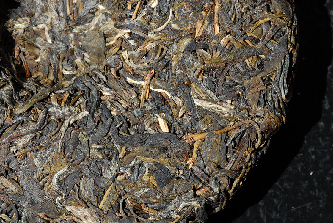 2009 gua feng zhai yiwu sheng puerh tea