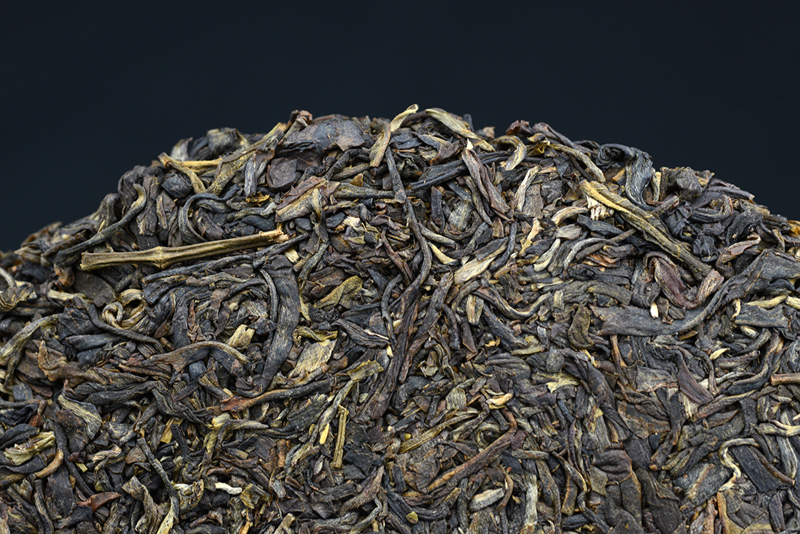 2013 Menghai Dayi 8542 sheng puerh tea