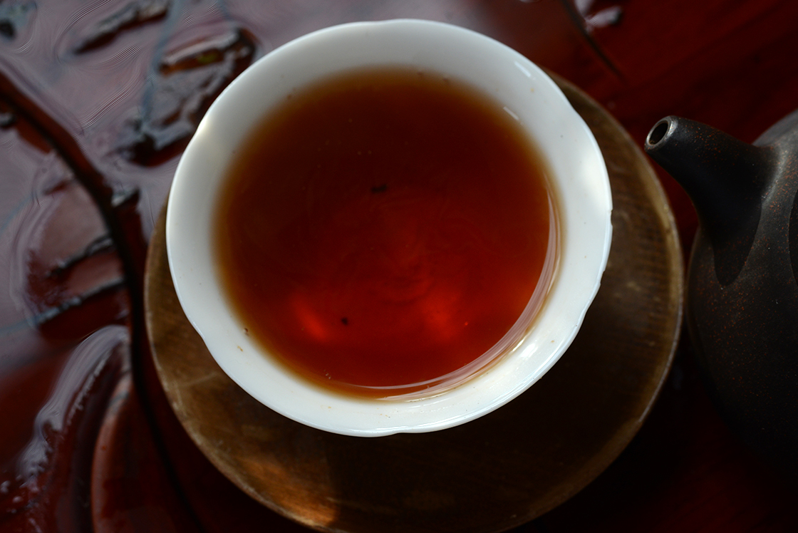 2013 Menghai Dayi prémium shu puerh tea 