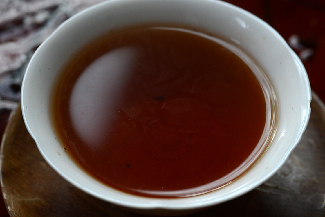 2013 Menghai Dayi prémium shu puerh tea 
