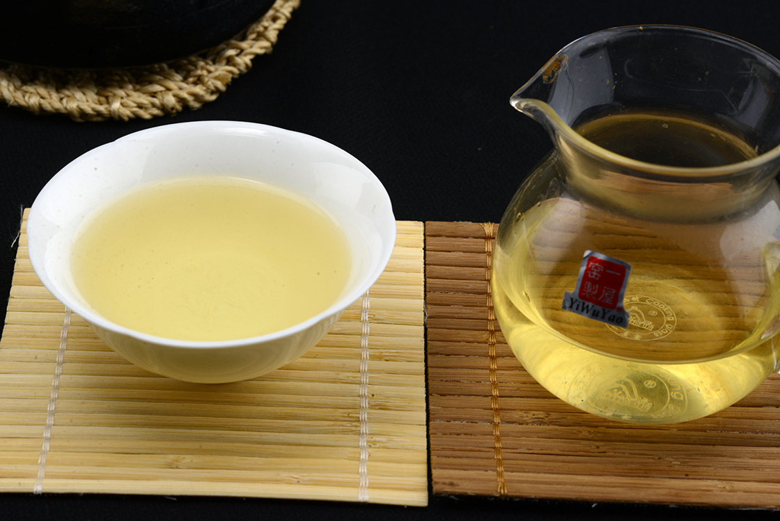 2015 Bing Dao sheng puerh 