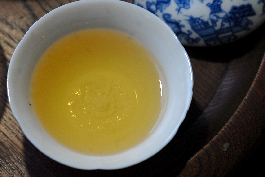 Fehér tea shou mei white tea