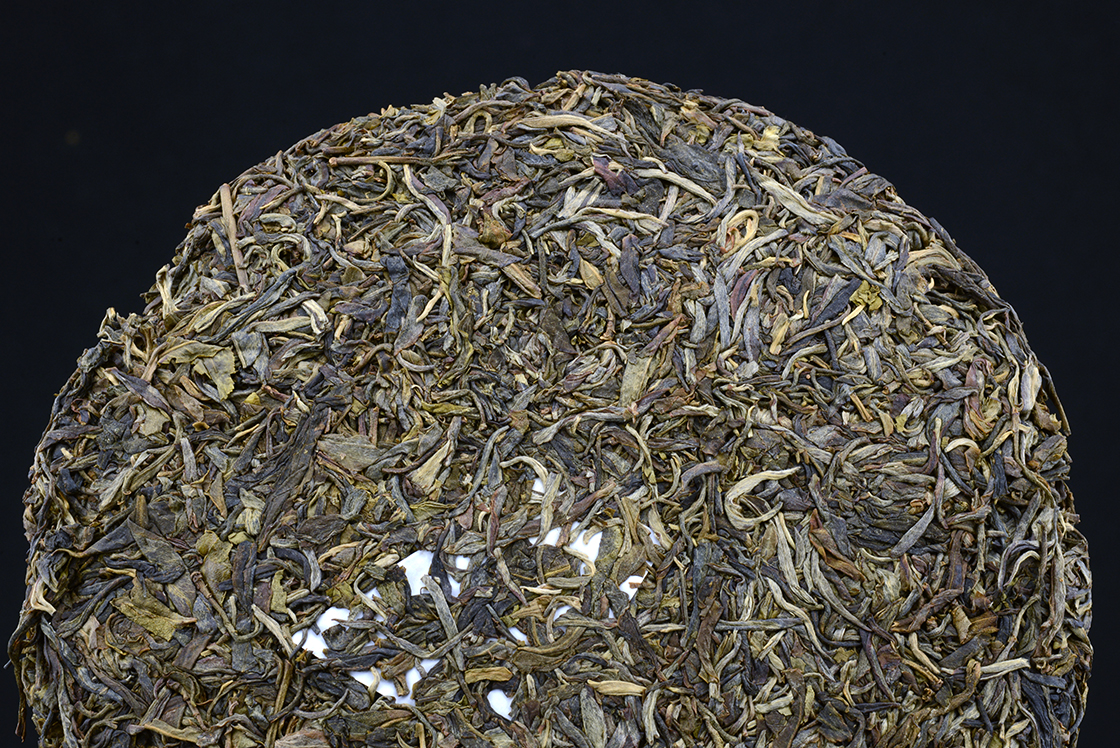 2006 longyuan camphor like sheng puerh tea