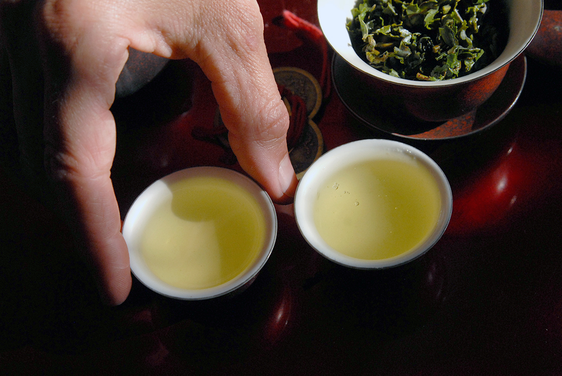 Enyhén fermetált prémium rizs aroma tie guan yin oolong tea