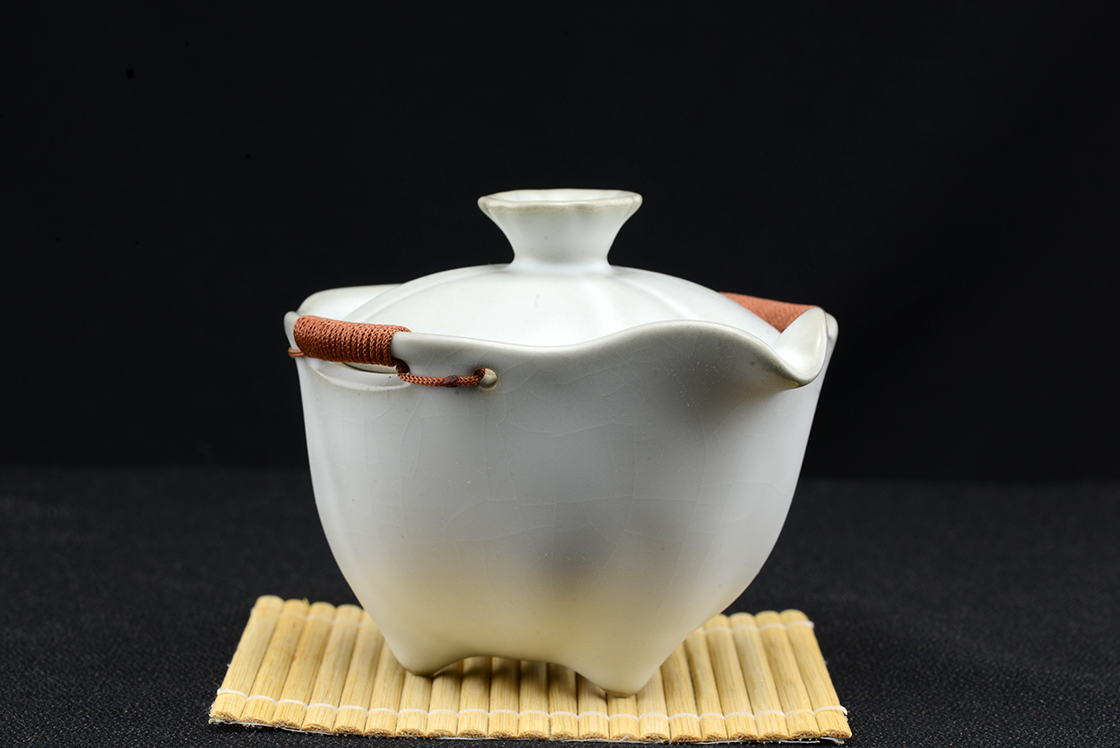 Ru Yao tejfehér celadon gaiwan