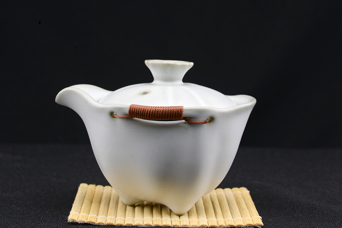 Ru Yao tejfehér celadon gaiwan