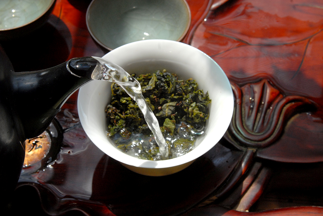 Tie Guan Yin light fragrance oolong tea