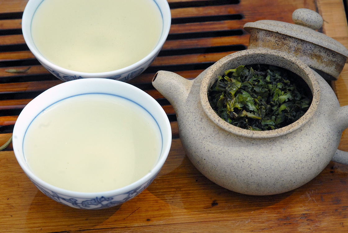 Zheng Wei Tie Guan Yin oolong tea