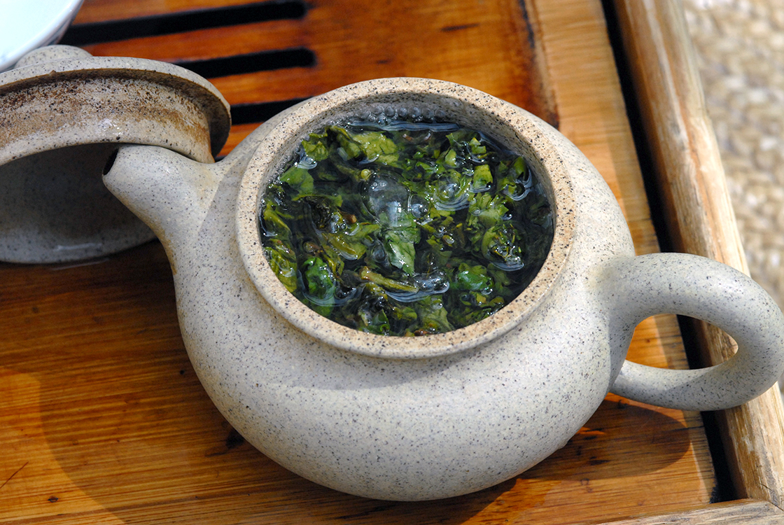 Zheng Wei Tie Guan Yin oolong tea
