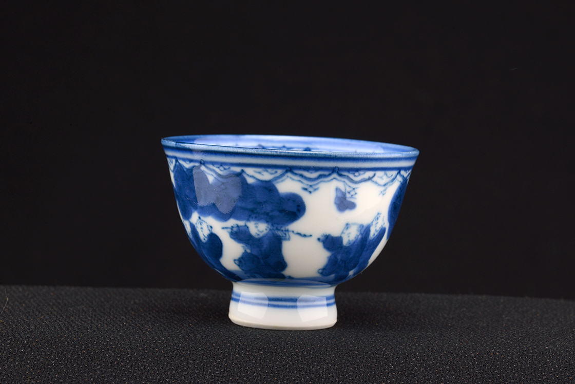 Nabeshima porcelán teáscsésze készlet