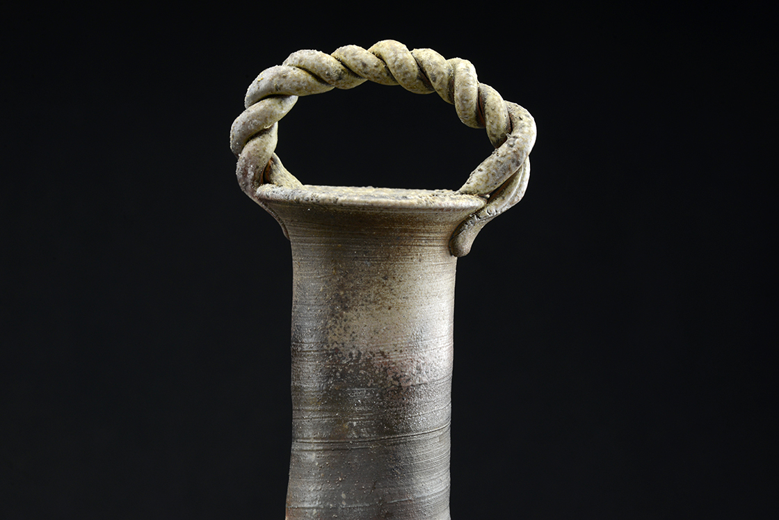 bizen hanaire vase