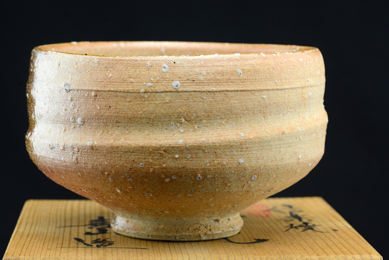 Shigaraki chawan matcha tea bowl