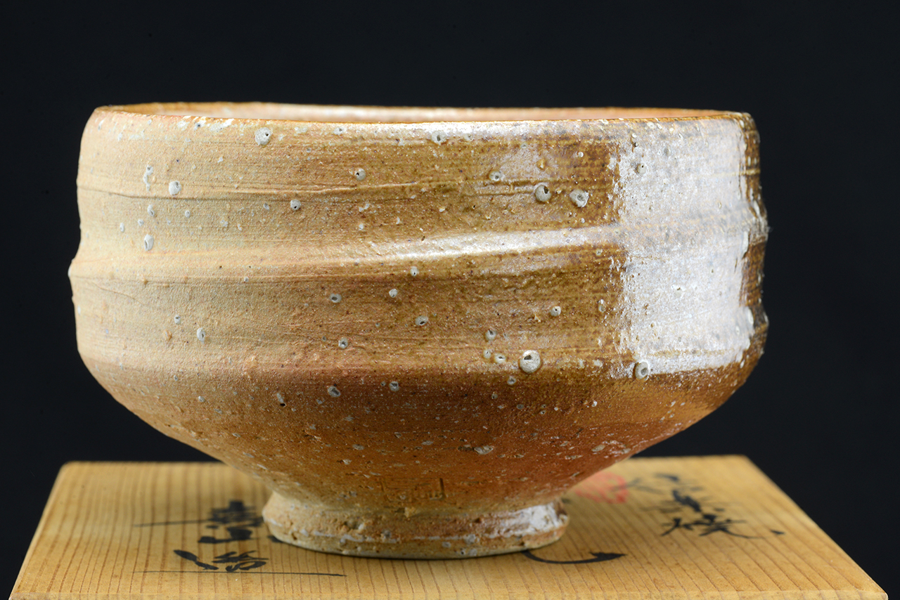 Shigaraki chawan matcha tea bowl