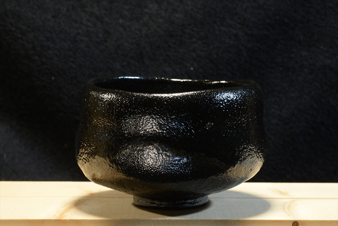 Fekete Kuro raku chawan matcha csésze