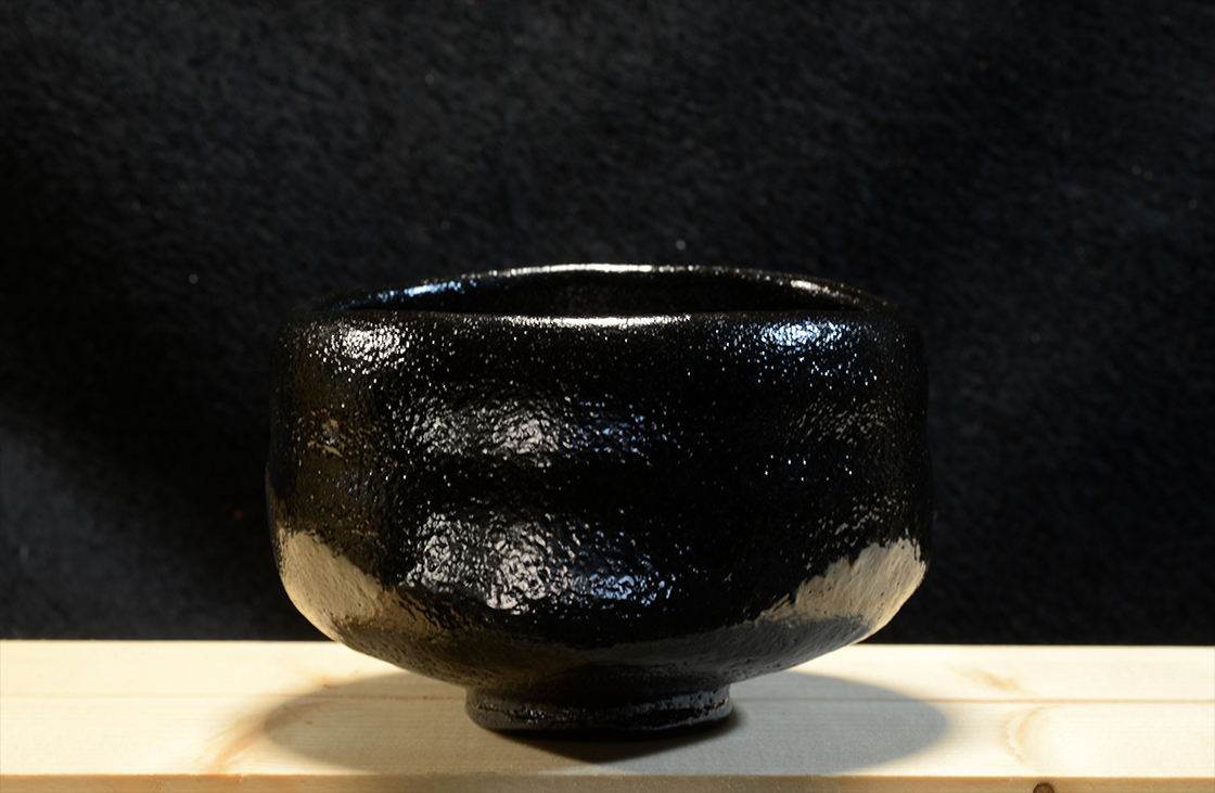Fekete Kuro raku chawan matcha csésze