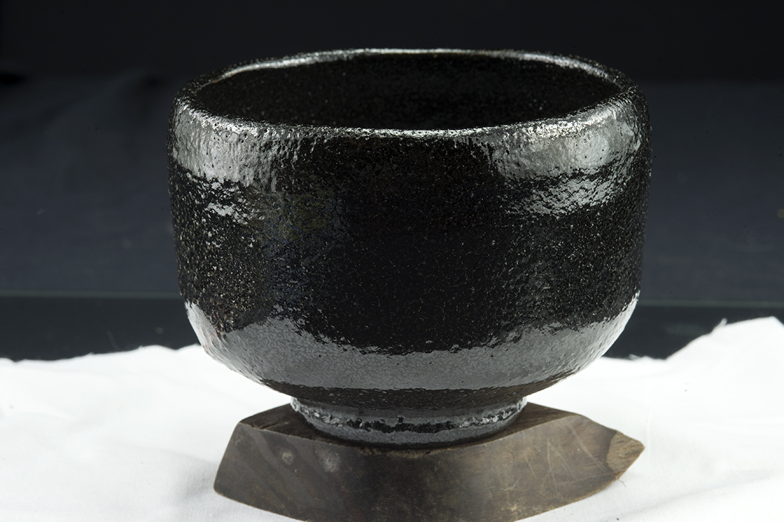 Seiraku Nishimori kuro raku chawan a daitokuji templomnak