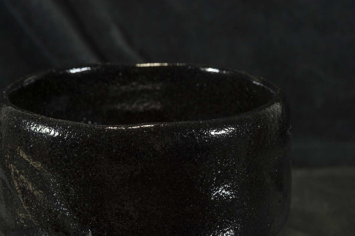 Daitokuji  templom Shoraku Sasaki fekete raku chawan teáscsésze 