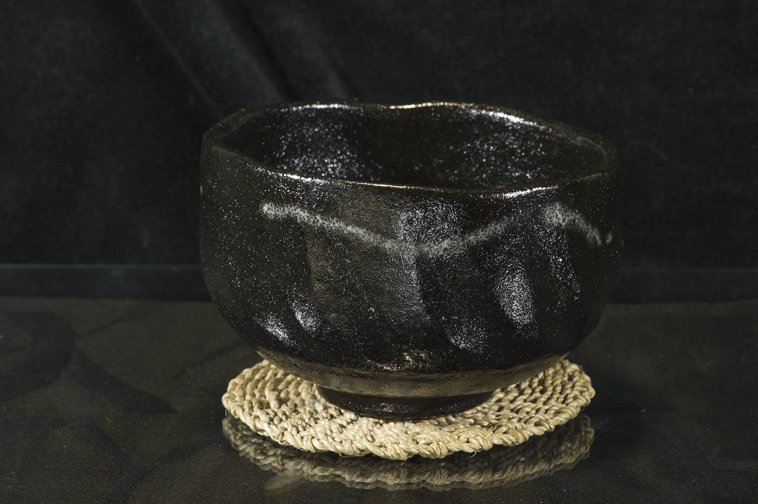 Fekete raku chawan matcha teáscsésze Shoraku Heian 