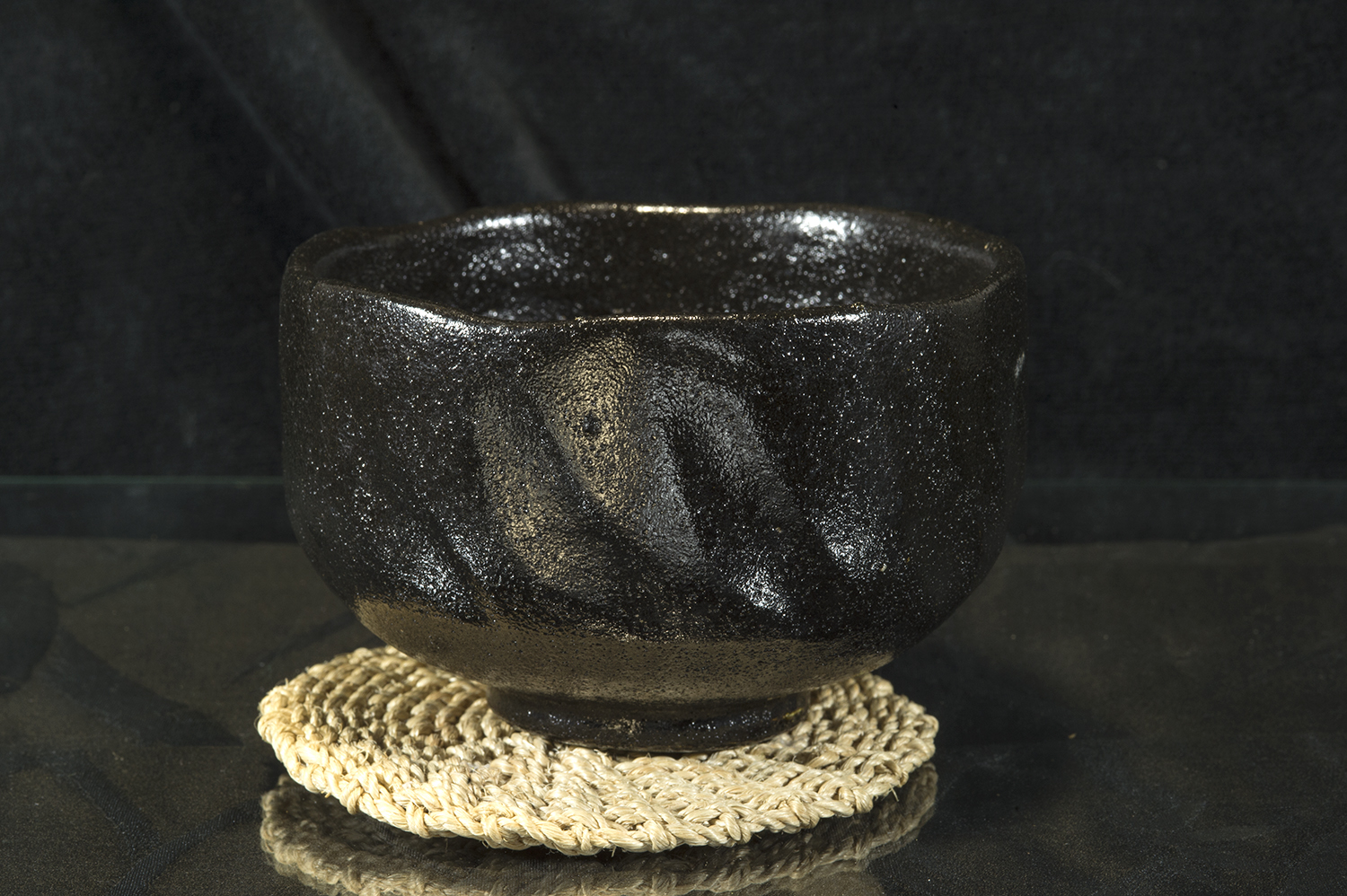 Fekete raku chawan matcha teáscsésze Shoraku Heian 