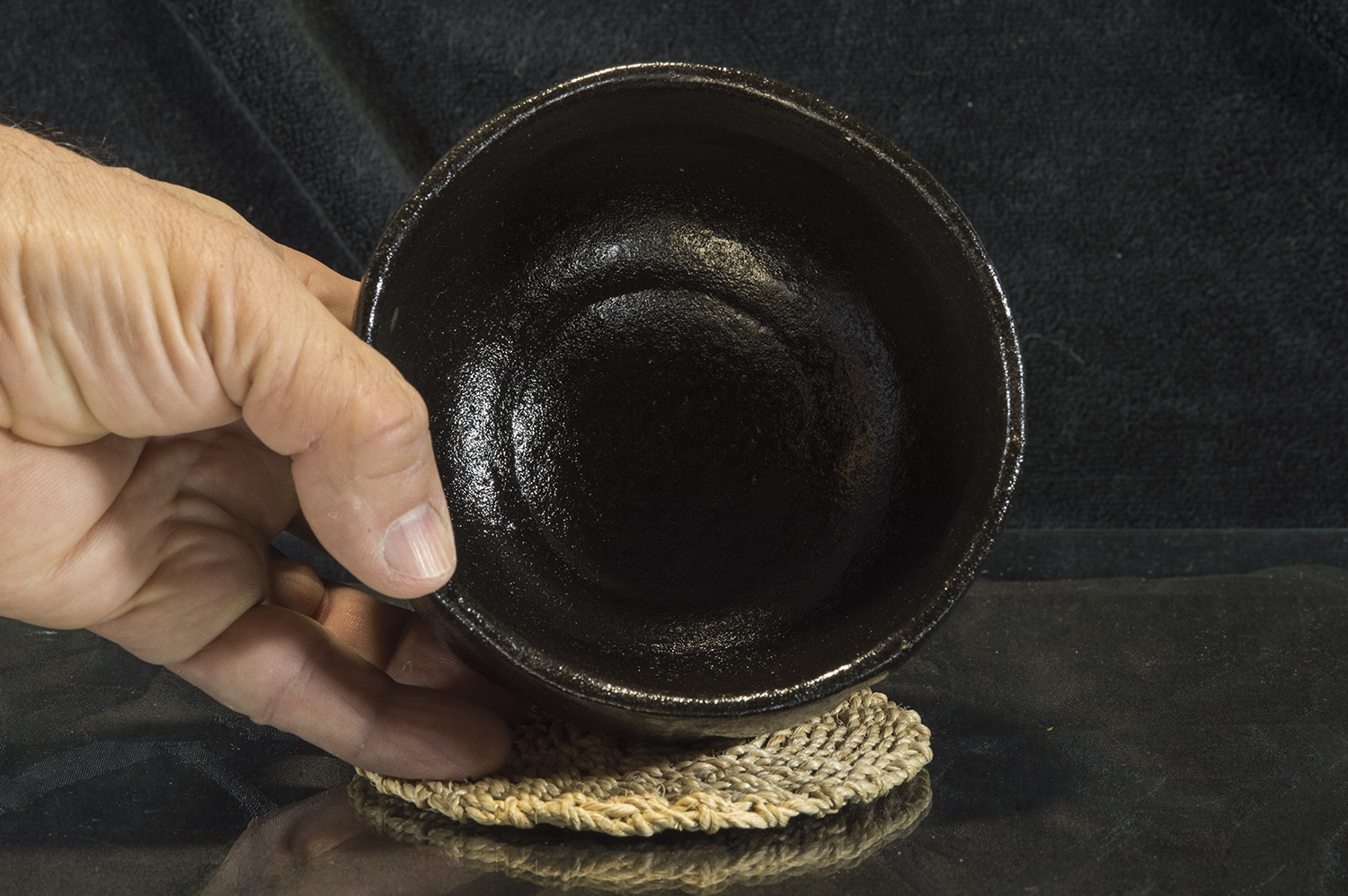 Fekete raku chawan matcha teáscsésze Shoraku Heian 