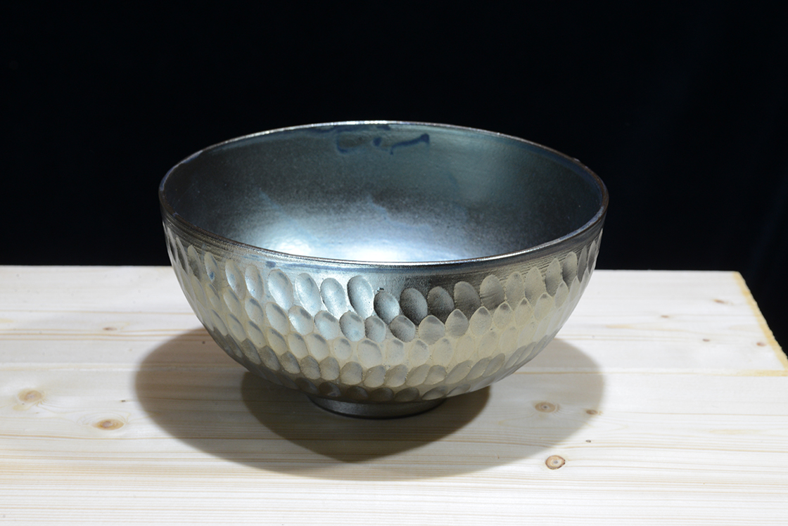 Toshikatsu Kimura ezüst mázas chawan