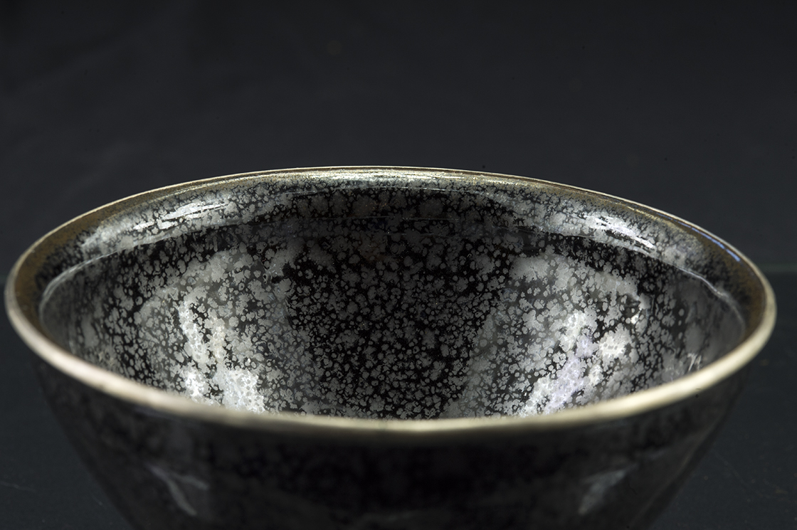 Teiichi Oketani tenmoku chawan japán matcha teáscsésze