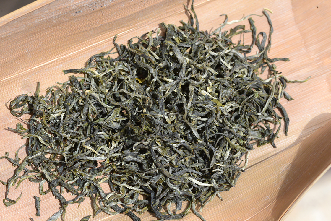 2017 Li Jiang Mao Jian kínai zöld tea