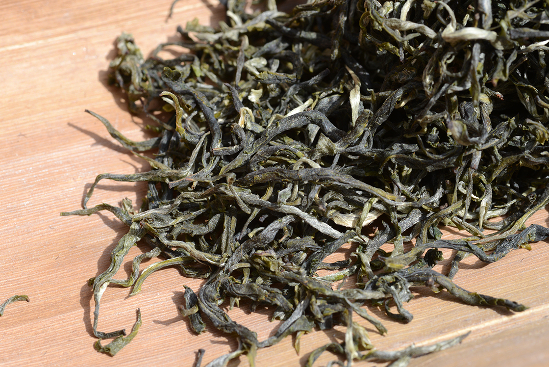 2017 Li Jiang Mao Jian kínai zöld tea