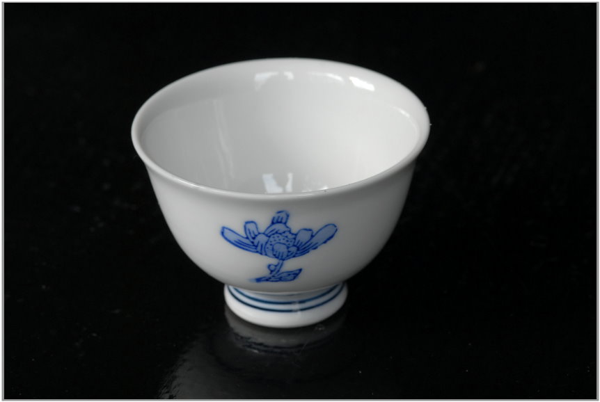 japán porcelán teáscsésze