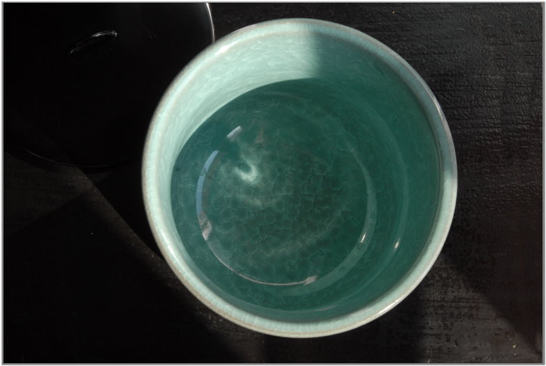 Kék porcelán mizusashi