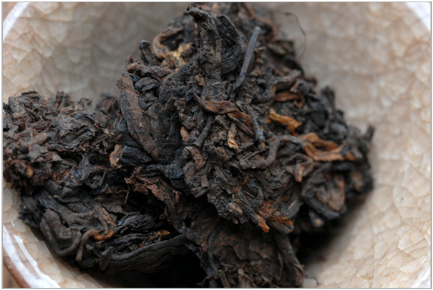 1997 menghai 7592 érlelt shu puerh tea