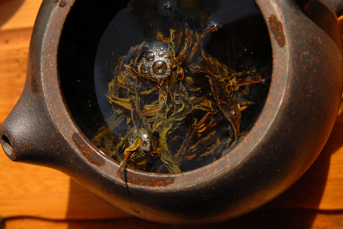 Feng Huang Dan Cong Ba Xian wulong tea