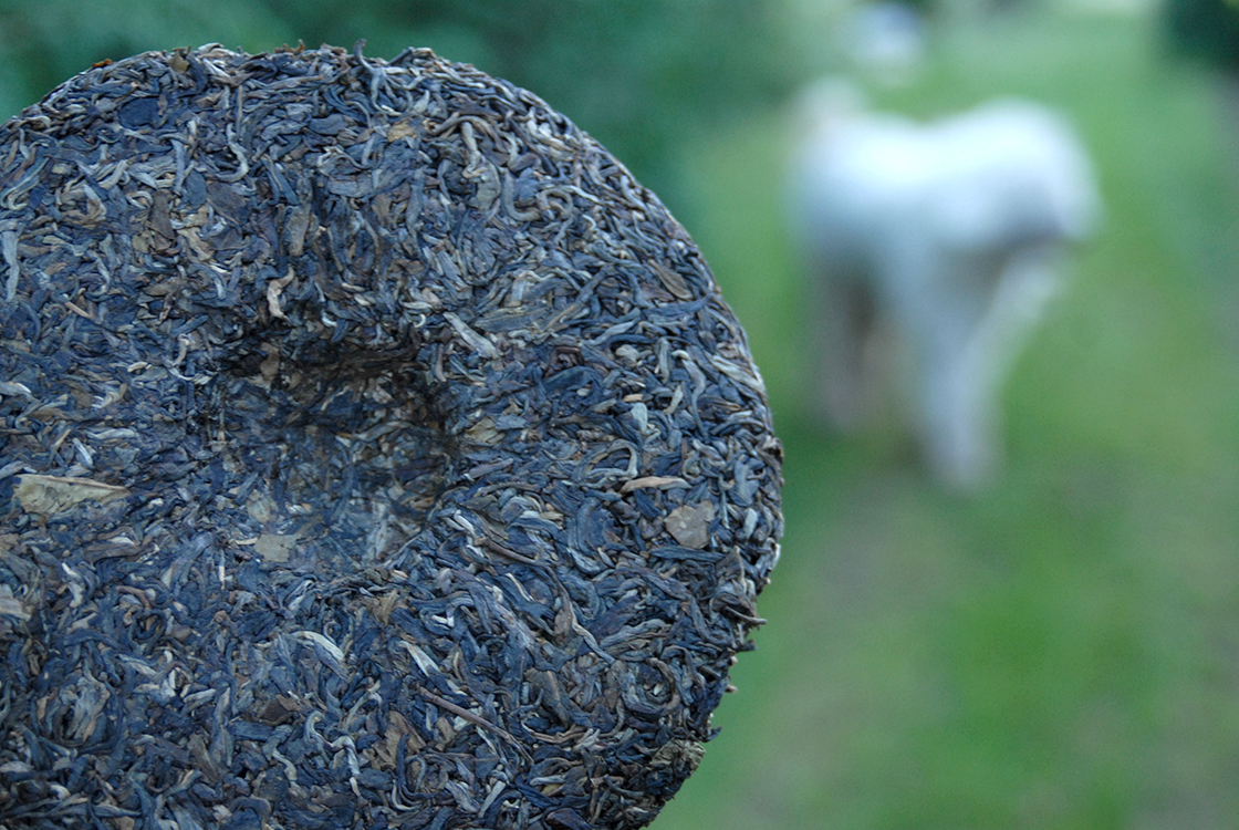 2002 fucha ju érlelt ai lao hegyi sheng puerh tea