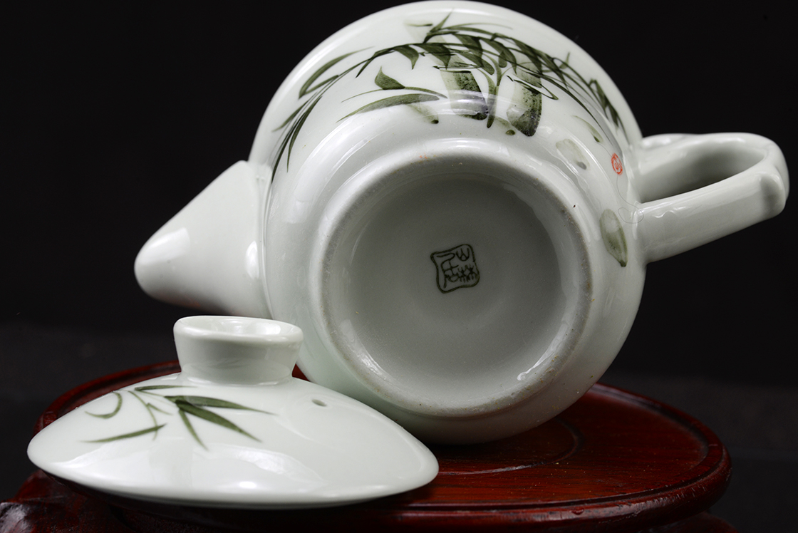 Henan porcelán füles teáskanna