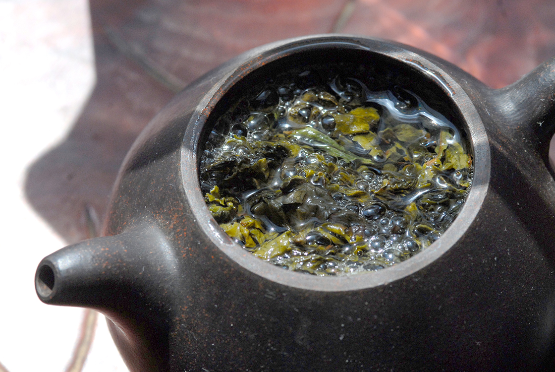 hagyományos sütésű tie guan yin oolong tea