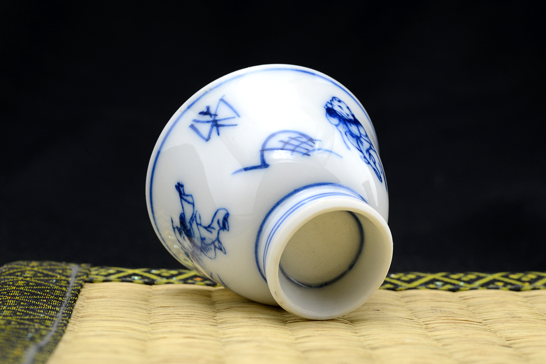 Gyerekjáték kézzel festett porcelán teáscsésze készlet