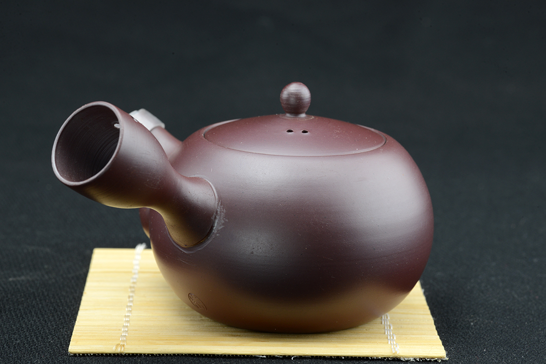 jitsuzan small kyushu teapot.jpg