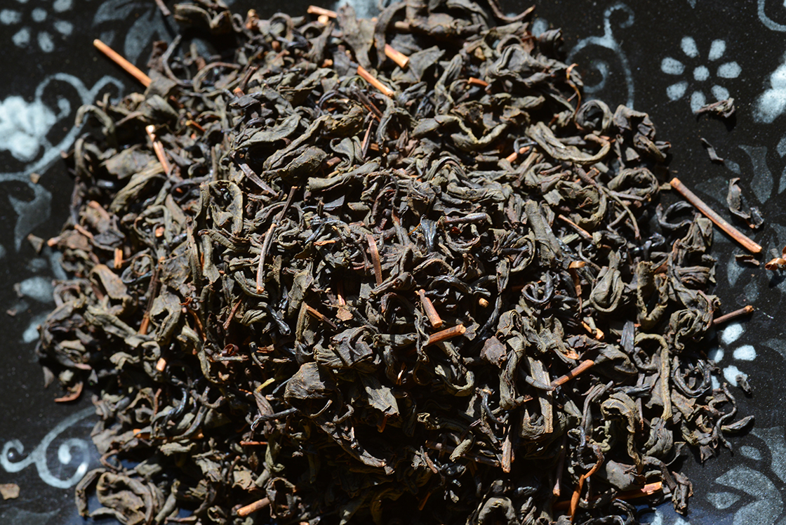 Issien japán fekete tea 