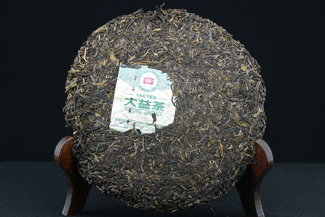 Tavasz Menghaiban sheng puerh tea